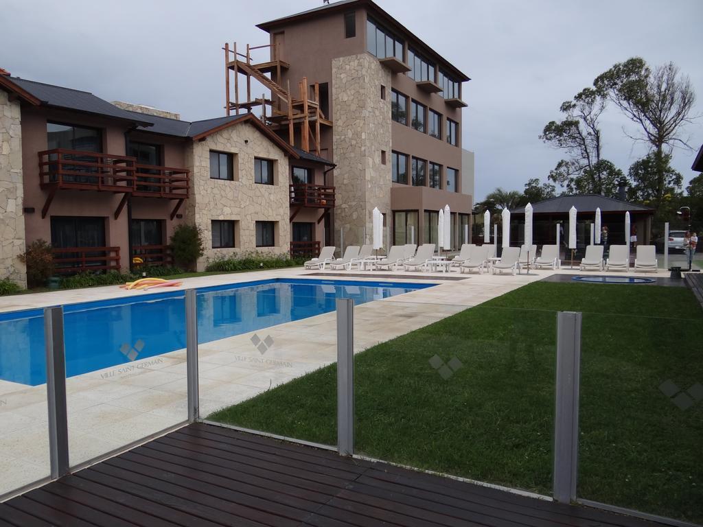 Ville Saint Germain Apart Hotel & Spa Carilo Exterior photo