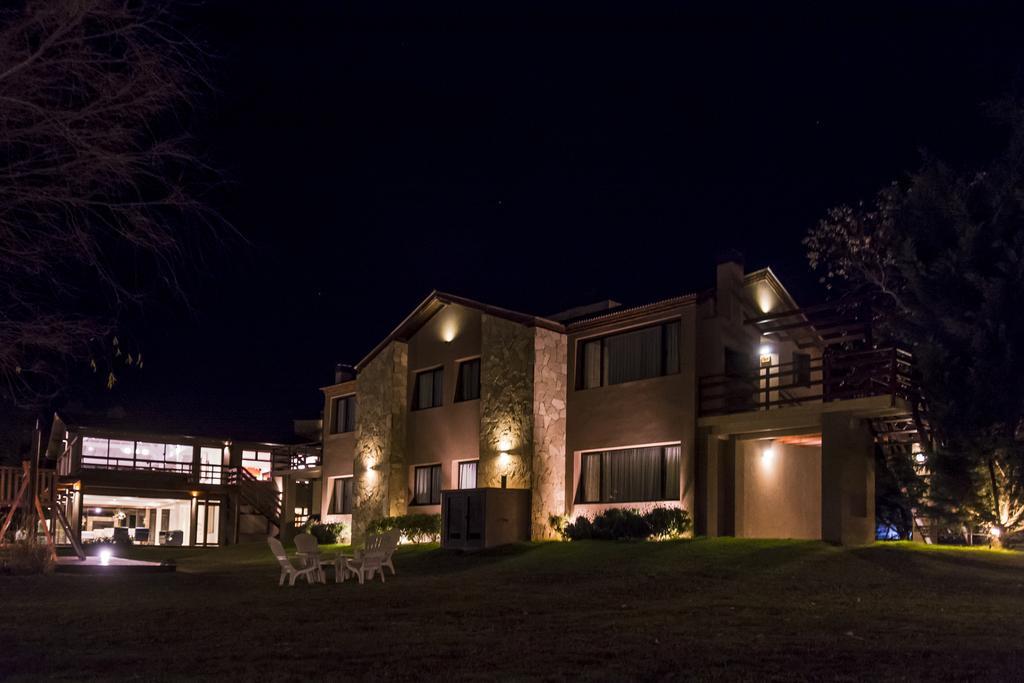 Ville Saint Germain Apart Hotel & Spa Carilo Exterior photo