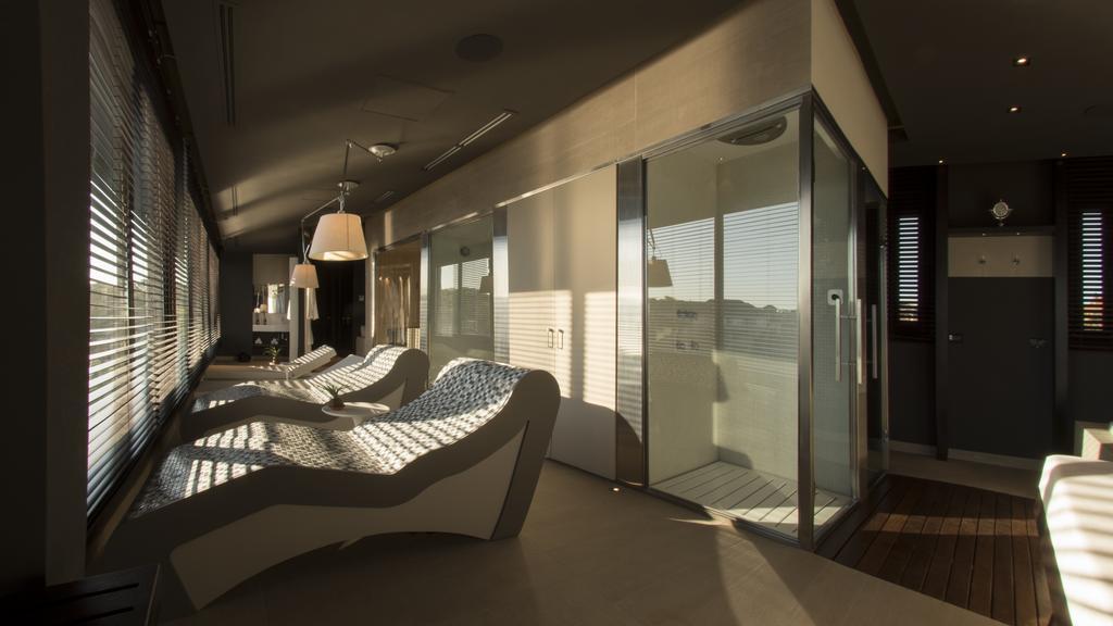 Ville Saint Germain Apart Hotel & Spa Carilo Exterior photo